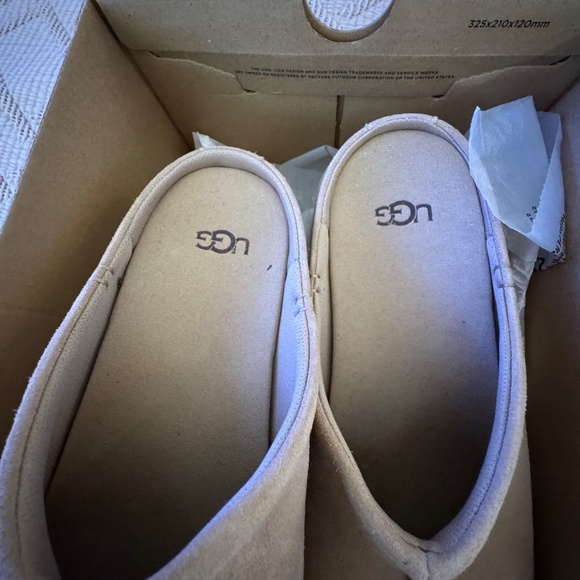 Ugg New Heights Clog - Picture 6 of 7